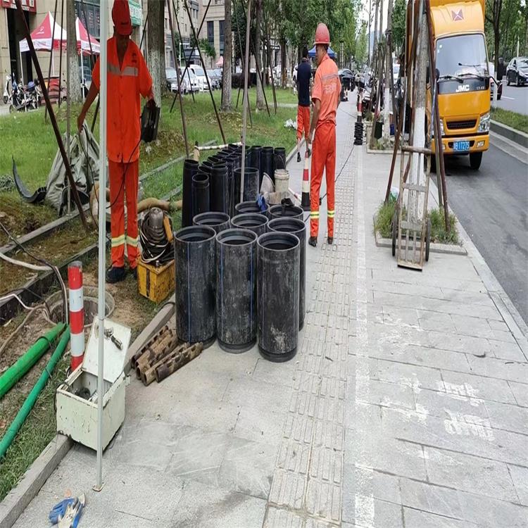 台前管道短管置换修复