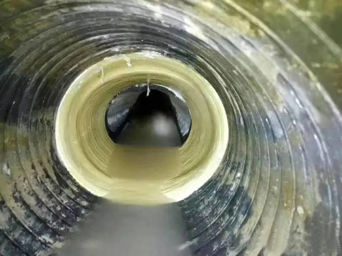 台前内衬修复法通常适用于哪些类型的断面管道