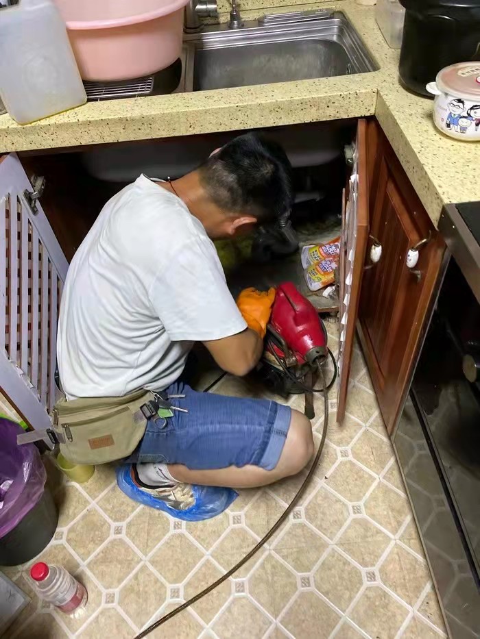 台前通下水道